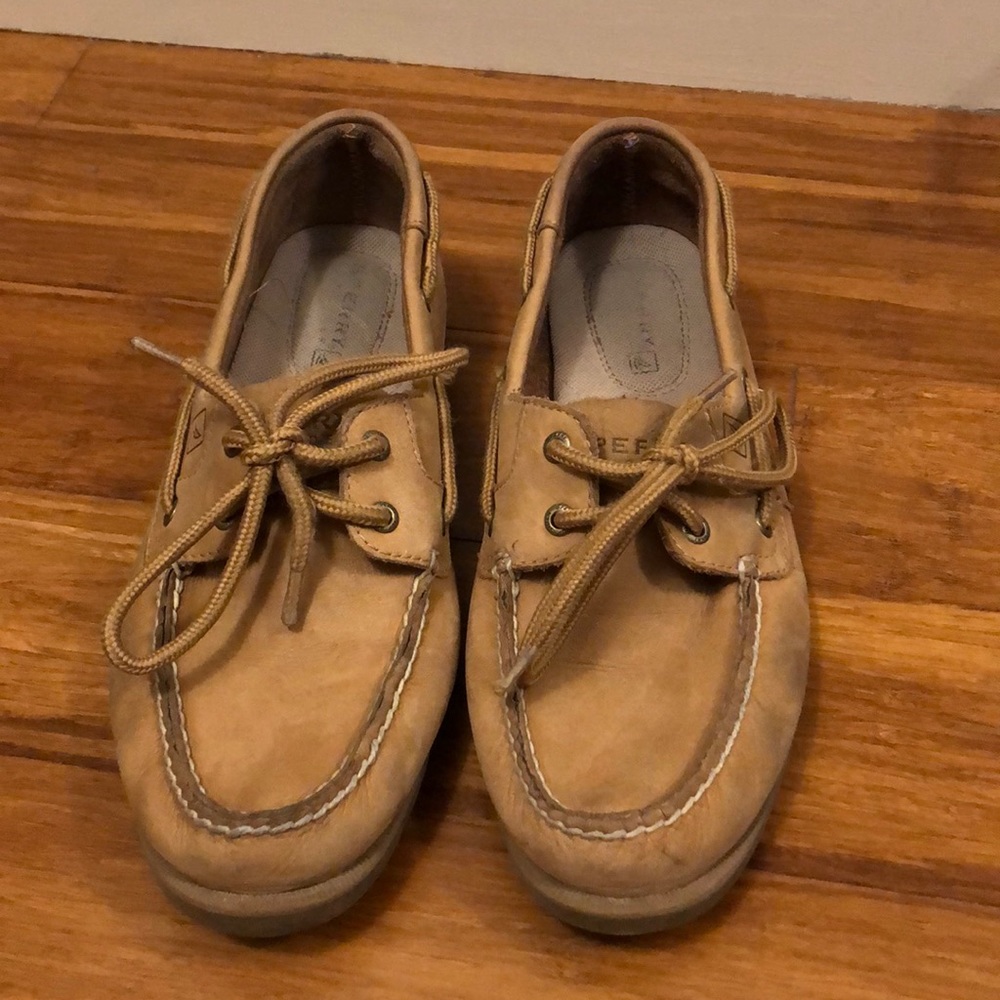 Sperry Topsiders